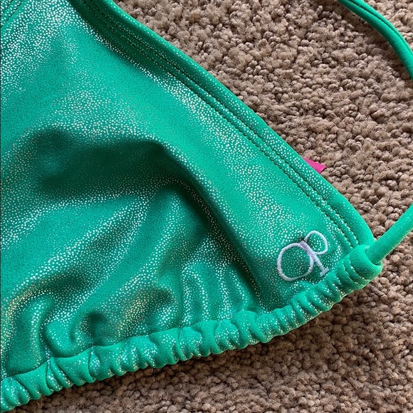 ☀️ Glittered green OP bikini top 🎉 - Picture 3 of 6